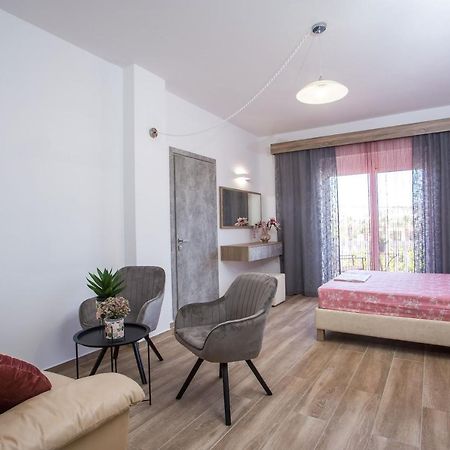 Dimitra Faliraki Center Apartments ภายนอก รูปภาพ